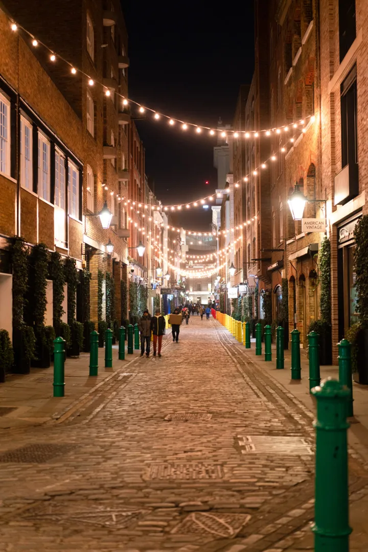 Rua charmosa de Londres